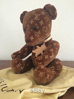 Guess the price of this Louis Vuitton x Steiff teddy bear?! #Louisvuit