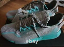 Adidas nmd r1 v2 Size 9 Brand New Boxed Grey One / Pulse Aqua / Grey Two rare