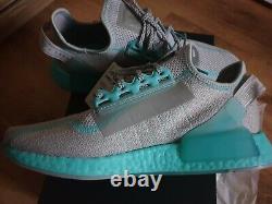 Adidas nmd r1 v2 Size 9 Brand New Boxed Grey One / Pulse Aqua / Grey Two rare