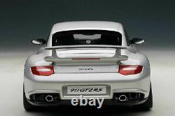 AutoArt 1/18 PORSCHE 911 (997) GT2 RS Silver NEW in box 77961 Auto Art RARE