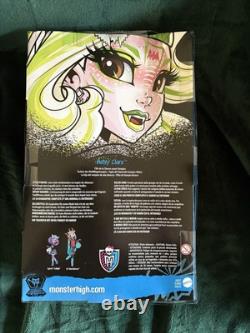 BOXED Original Monsters High Batsy Claro G1 2015 Doll First Editions NEW Rare