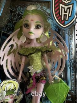 BOXED Original Monsters High Batsy Claro G1 2015 Doll First Editions NEW Rare