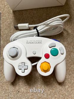 BRAND NEW BOXED SUPER RARE Official Boxed White Nintendo GameCube Controller