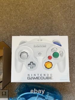 BRAND NEW NINTENDO Official Boxed Nintendo GameCube Controller WHITE RARE