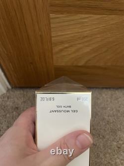 CHANEL No 19 Bath Gel 200ml Bath & Shower Gel New Boxed / Rare
