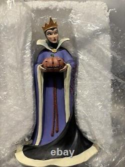 Disney Traditions Snow White Evil Queen'Poison Pumpkin' Very RARE New In Box