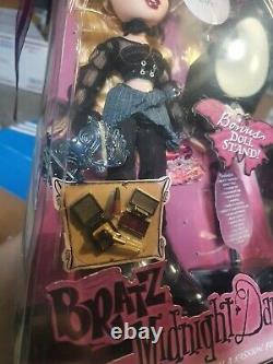 Extremely RARE Bratz Midnight Dance Fianna Doll New In Box (Sealed) HTF