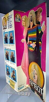 FEMBOT The Bionic Woman's Enemy 1977 Kenner 66400 Never Removed from Box! Rare