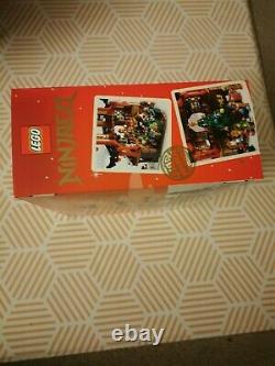 LEGO 4002021 Employee Christmas Gift Temple of Celebrations Ninjago RARE AFOL