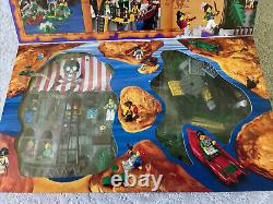 LEGO 6281 Pirates Perilous Pitfall Rare NEW