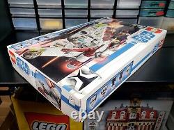 LEGO GENUINE Star Wars 7676 Republic Attack Gunship RETIRED NEW & SEALED RARE