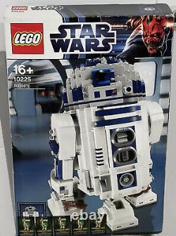 LEGO Star Wars R2-D2 (10225) Brand New In Box Rare Free Postage
