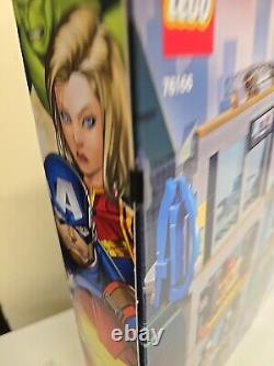 LEGO Super Heroes Avengers Tower Battle 76166 RARE