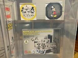 Lego 2019 Mickey Mouse Steamboat Willie Sdcc 21317 Error Box Afa 8.0 Signed Rare