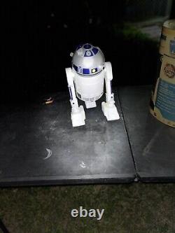 Life Size Rare R2-D2 Interactive Astromech Droid (rare) New With Original Box