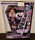 Monster High Doll Clawdeen Wolf Original Favorites 2013 New In Box Never Opened
