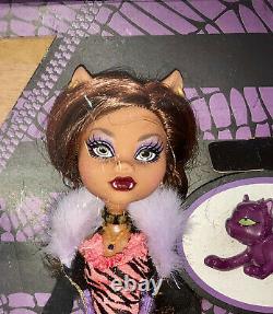 MONSTER HIGH Doll Clawdeen Wolf Original Favorites 2013 New in Box Never Opened