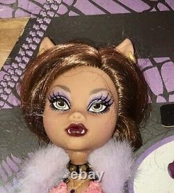 MONSTER HIGH Doll Clawdeen Wolf Original Favorites 2013 New in Box Never Opened