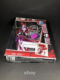Monster High Picture Day Operetta Fashion Doll 2012 Rare New In Box