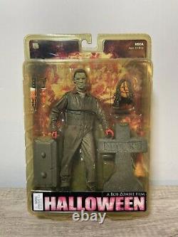 NECA Michael Myers Action Figure Rob Zombie's Halloween 2007 (RARE) Collectors