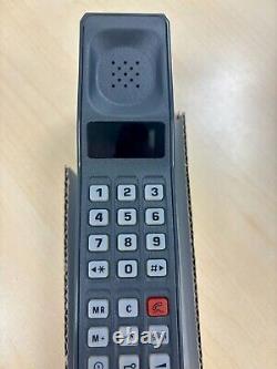 NEW BOXED Motorola Independent Vintage Brick Mobile Phone Rare Collectors