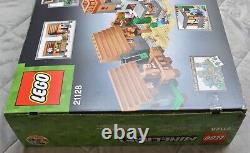NEW LEGO 21128 Minecraft The Village Rare Retired Set Fast UPS Shipping