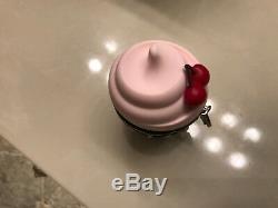 NWOT Kate Spade & Magnolia Bakery NYC Cupcake Coin Purse in box RARE