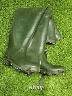 New Boxed Rare Gates Hunter Rubber Waders Gummistiefel Coursefisher UK 4