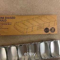 New In Box AGA COOKSHOP AGA Mini raised Pie Moulds Make 6 Pies Rare Fantastic