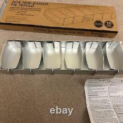 New In Box AGA COOKSHOP AGA Mini raised Pie Moulds Make 6 Pies Rare Fantastic