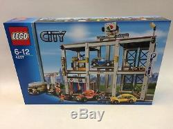 New Rare First Edition Lego City Garage 4207 Retired 2012 Discontinued Set