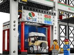 New Rare First Edition Lego City Garage 4207 Retired 2012 Discontinued Set