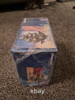 Playmobil 4892 Christmas Room BRAND NEW boxed ultra rare