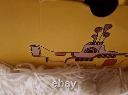 RARE BEATLES YELLOW SUBMARINE All Over Print Vans Classics new with box present