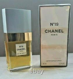 RARE Boxed & Factory Cellophane Sealed CHANEL No 19 VINTAGE EDP Purse Spray 35ml