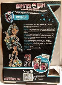 RARE Monster High Doll NEFERA DE NILE- NEW in box