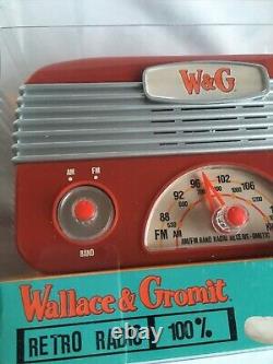 Rare Aardman Wallace And Gromit Retro Style AM / FM Radio Brand New Boxed