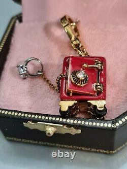 Rare Juicy Couture Secure Couture Charm Safe box red YJRU3870 new in box