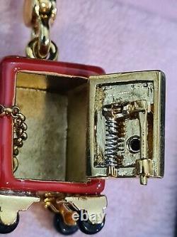Rare Juicy Couture Secure Couture Charm Safe box red YJRU3870 new in box