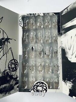 Rare Kubrick Futura 100% Unkle Kubricks (Deluxe Box Set Of 25). BRAND NEW