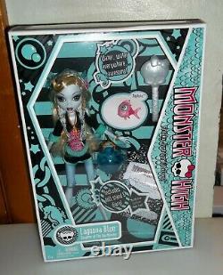 Rare Mattel Monster High First 1st Wave Lagoona Blue Doll MIB