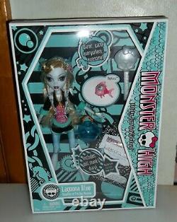 Rare Mattel Monster High First 1st Wave Lagoona Blue Doll MIB