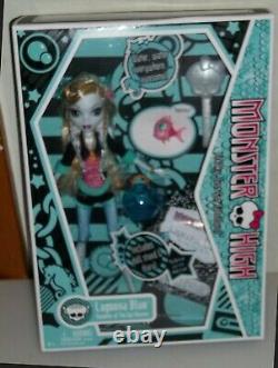 Rare Mattel Monster High First 1st Wave Lagoona Blue Doll MIB