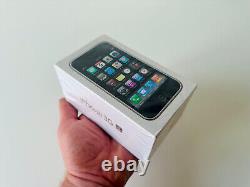 Rare NEW UNACTIVATED Apple iPhone 3GS White (Unlocked) Boxed 2009 Collectors NEW