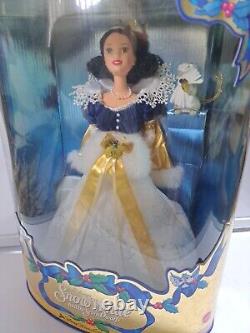 Rare New Barbie Boxed Disney Snow White Holiday collectors edition Doll