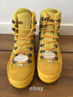 Rare Special Edition New & Boxed AKU Conero 30 GTX Yellow size 6.5