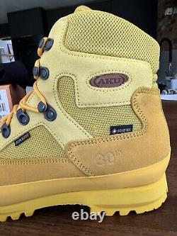 Rare Special Edition New & Boxed AKU Conero 30 GTX Yellow size 6.5