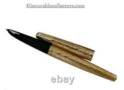 Rare vintage New Parker 18 K Gold Fountain Pen, 32.5 Grams Flames pattern Box