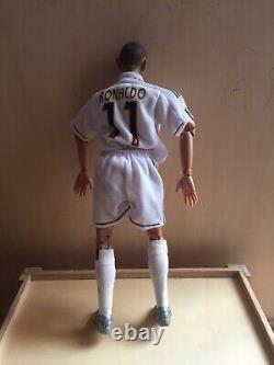 Ronaldo R9 Real Madrid Adidas 12 Posable Football Figure 2003 RARE New & Boxed