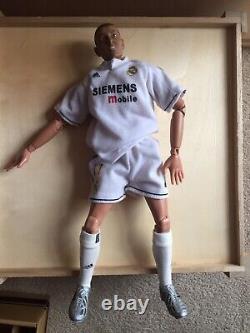 Ronaldo R9 Real Madrid Adidas 12 Posable Football Figure 2003 RARE New & Boxed